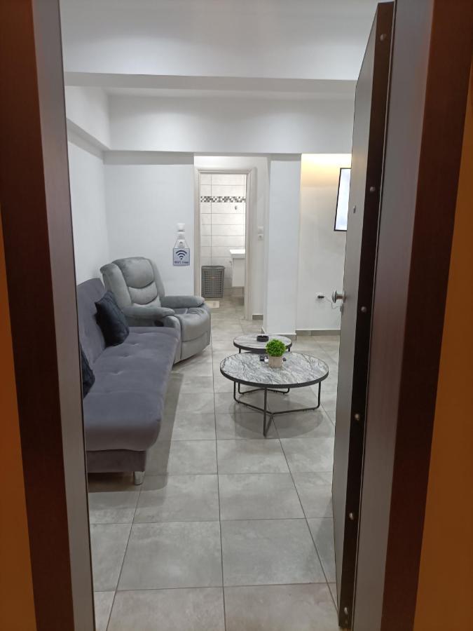 Travelers Tranquil & Chillout Apt Daire Atina Dış mekan fotoğraf